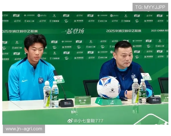 山西崇德荣海连签三将补强阵容