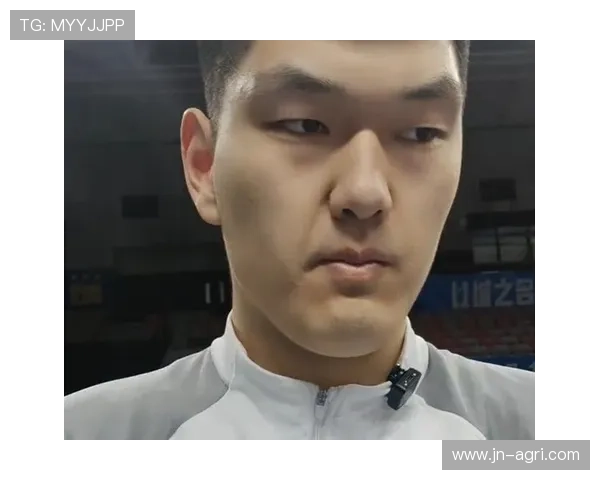 山西男篮刘传兴伤情仍观察 山西男篮刘传兴伤情仍观察