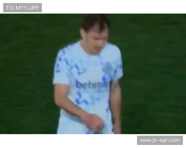 巴雷拉挑衅科莫引争议未受罚