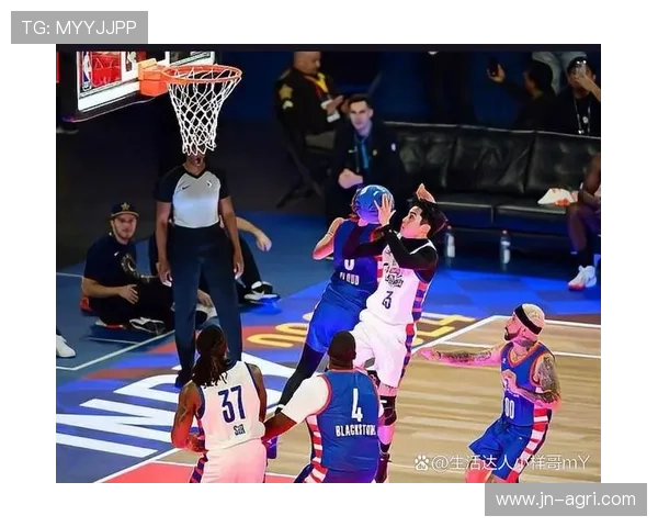 班凯罗砍下准三双 魔术力克活塞总分2-1